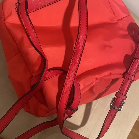 Guess BackPack - Picture 5 of 5